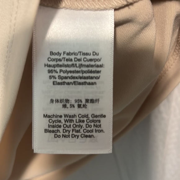 DKNY Sleeveless Shell Top Size L Creamy Beige Tan - Picture 5 of 5